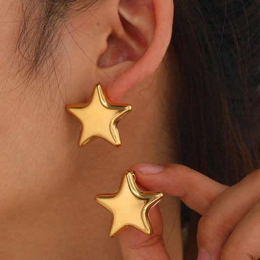 Minimal Star Earrings