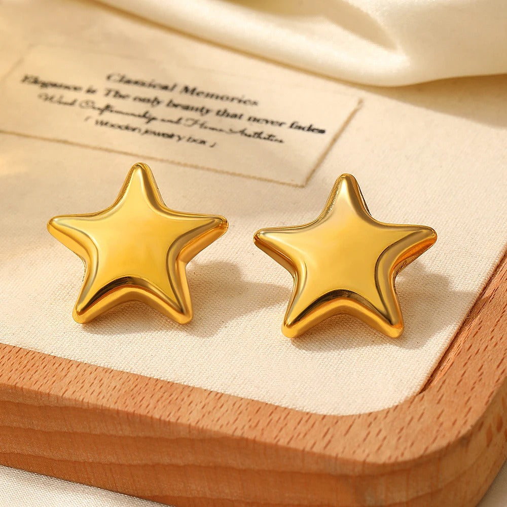 Minimal Star Earrings