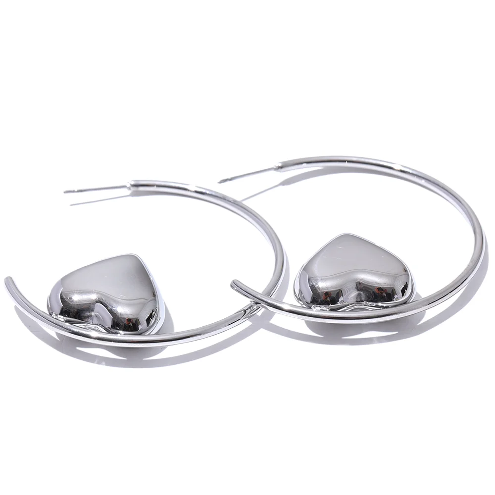 Huggie Heart Earrings