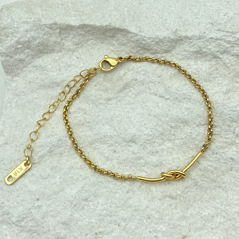 Minimal Extended Knot Bracelet