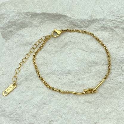 Minimal Extended Knot Bracelet